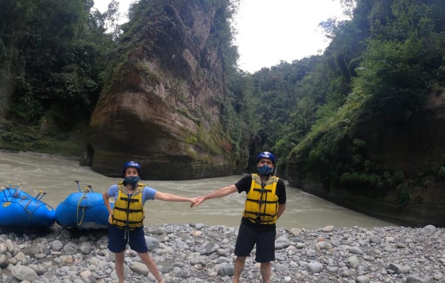 Rafting en el cañón del río Güejar