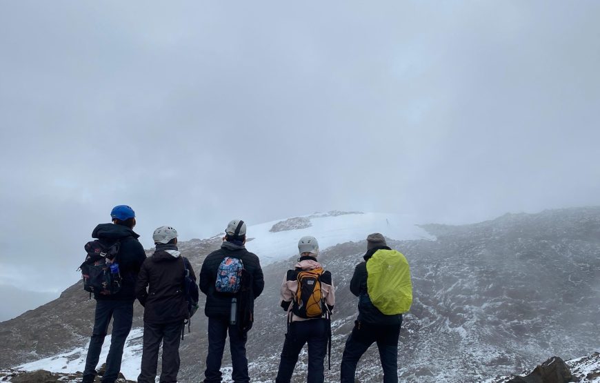 Expedición al Nevado de Santa Isabel